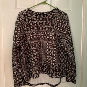 Fleece Black and White Snowflake Sweater